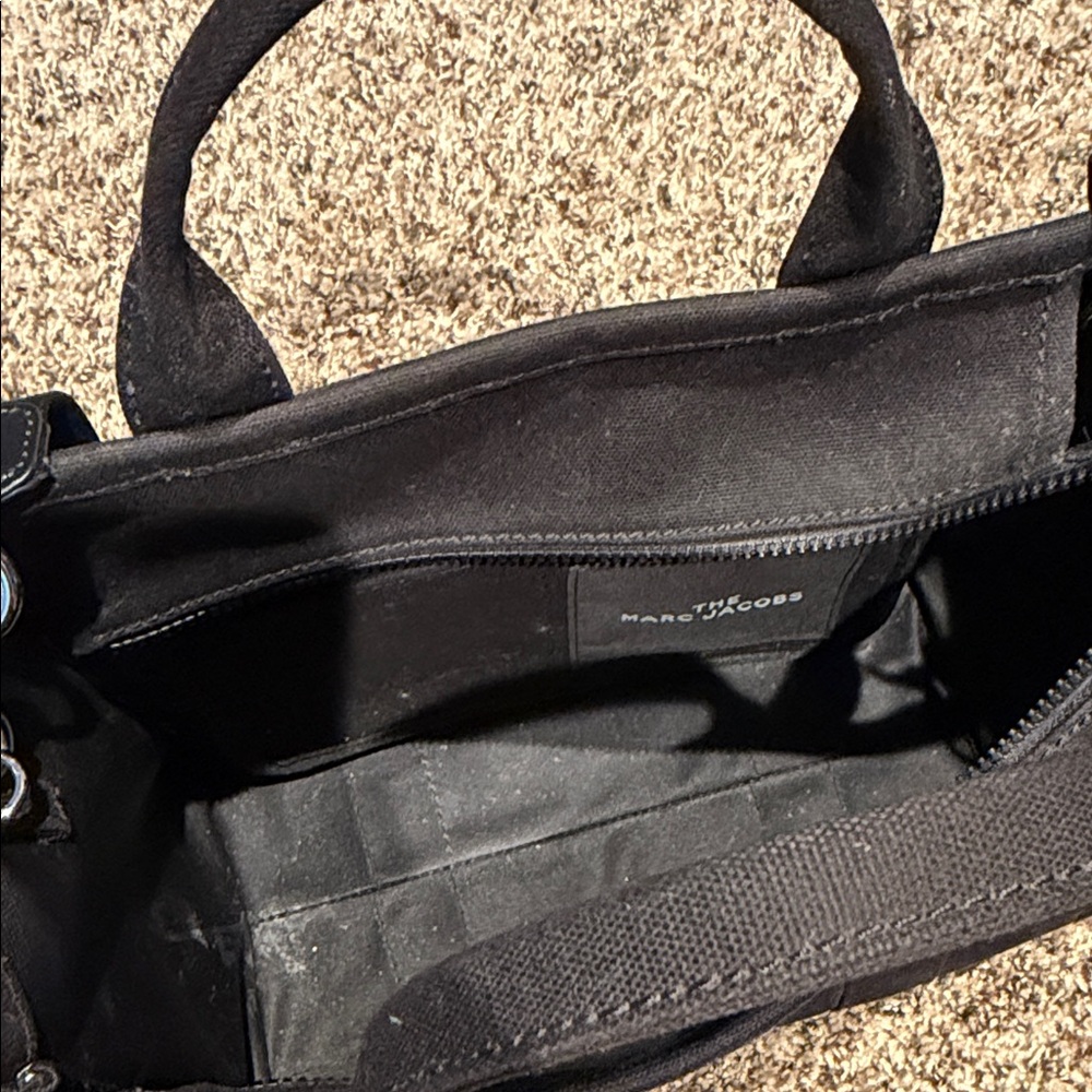 Marc Jacobs Black Canvas Tote Bag - Picture 6 of 10